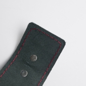 Черные кожаные наручники с красной строчкой - Crazy Handmade - купить с доставкой в Тамбове Черные кожаные наручники с красной строчкой - Crazy Handmade - купить с доставкой в Тамбове