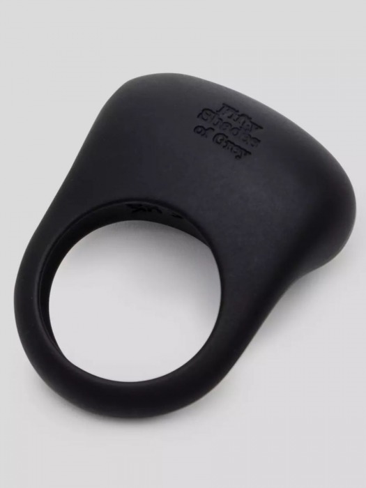 Черное эрекционное виброкольцо Sensation Rechargeable Vibrating Love Ring - Fifty Shades of Grey - в Тамбове купить с доставкой