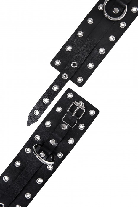 Черные кожаные однослойные оковы с люверсами - Pecado - купить с доставкой в Тамбове