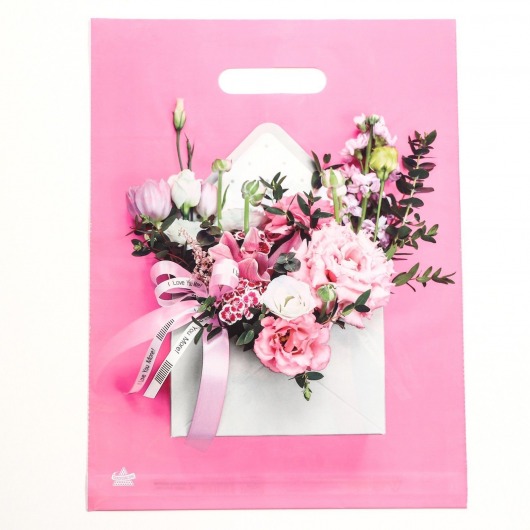 Розовый пакет с цветочным принтом и вырубной ручкой (40х31 см) - Сима-Ленд - купить с доставкой в Тамбове
