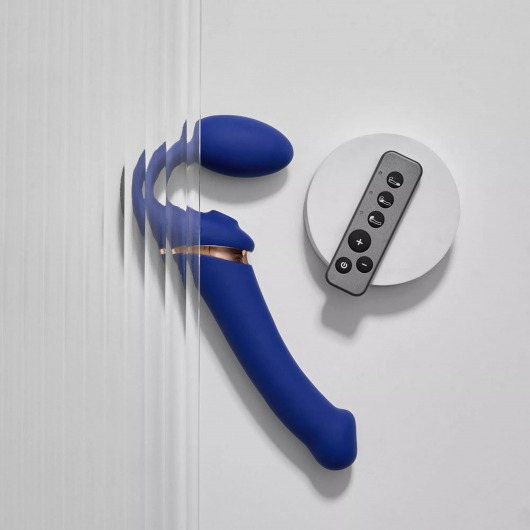 Синий безремневой страпон Multi Orgasm Bendable Strap-On size L с клиторальной стимуляцией - Strap-on-me - купить с доставкой в Тамбове